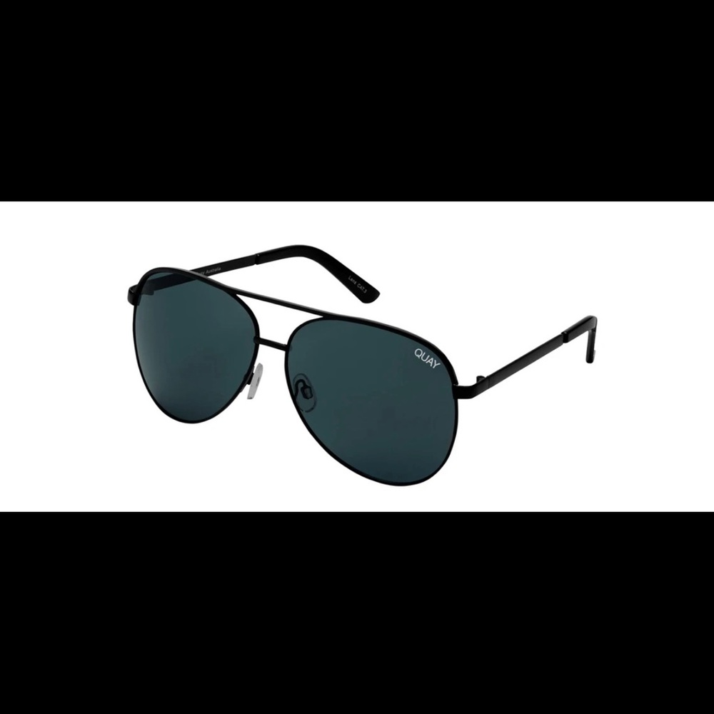 Quay Vivienne Sunglasses